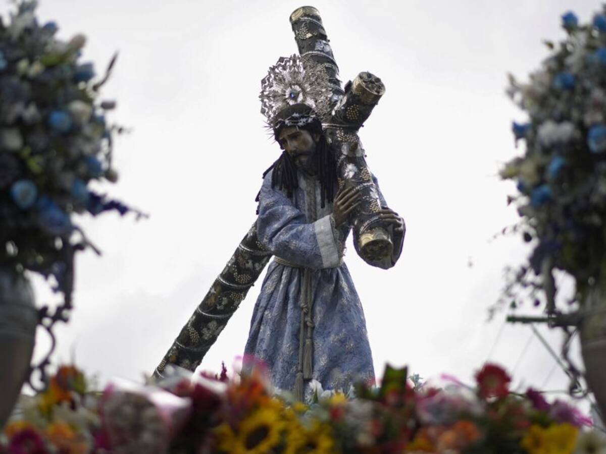 Campaña pide censurar film que muestra a Jesús como una mujer lesbiana