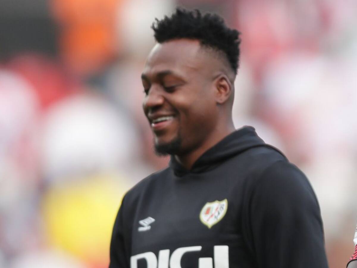 DT del Rayo sobre Arboleda: "Se tiene que ganar el puesto como los demás"