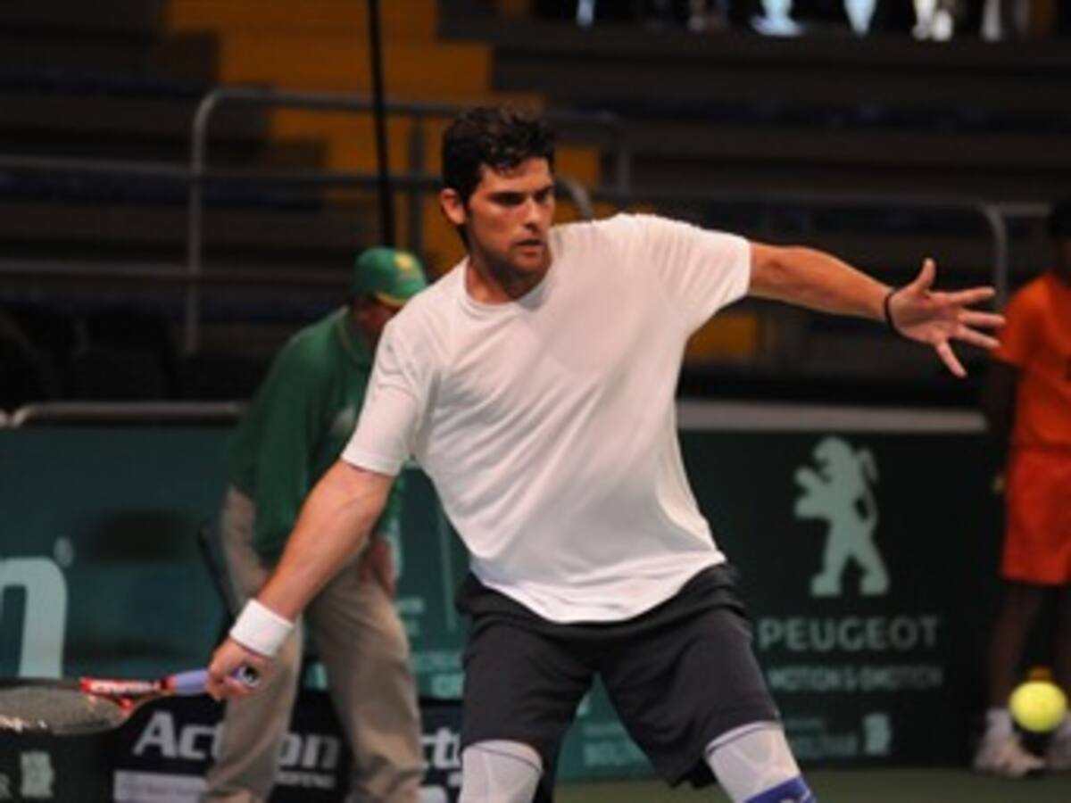 Mark Philippoussis vence a Mauricio Hadad en la primera jornada del Seguros Bolívar ATP Champions 2011