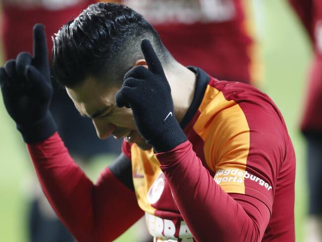 Falcao, gol y nueva molestia muscular en victoria del Galatasaray