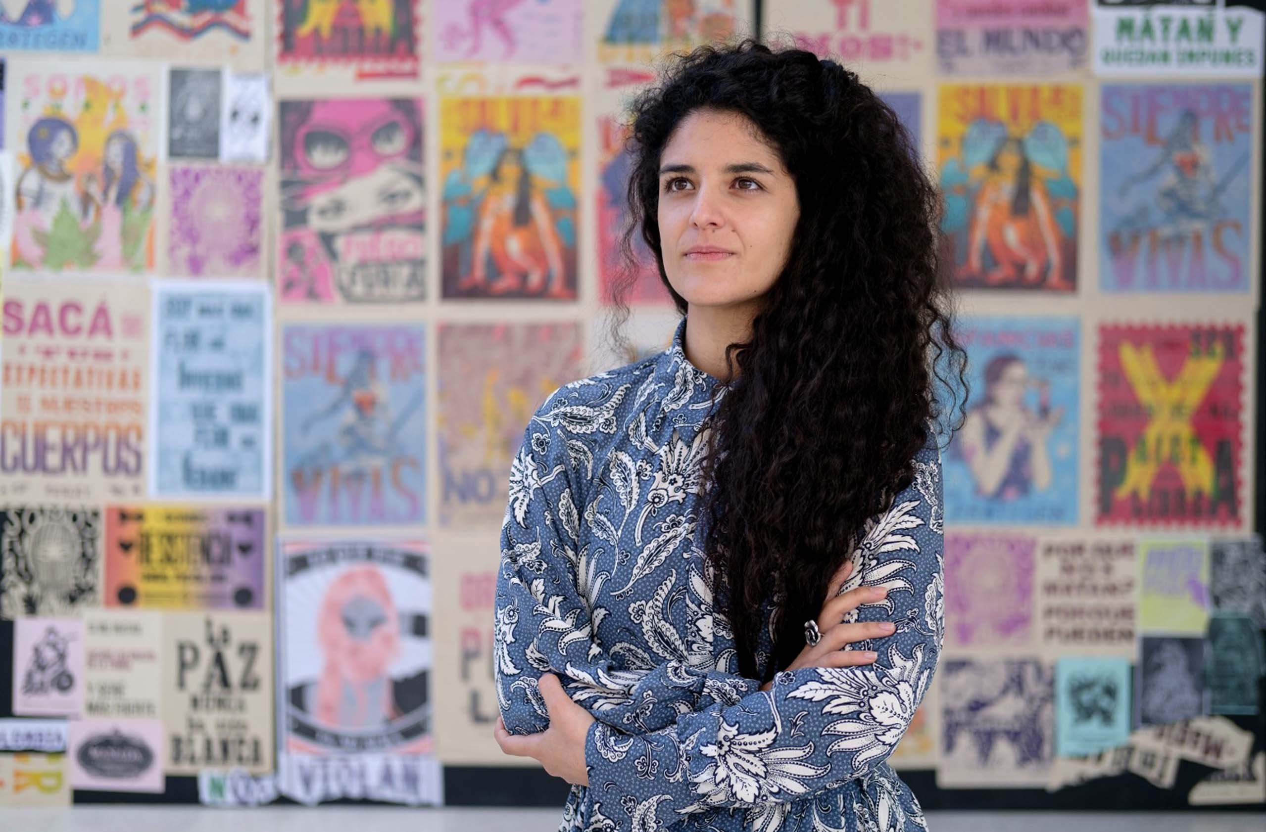 AME7860. BOGOTÁ (COLOMBIA), 06/02/2025.- Fotografía cedida por la oficina de prensa del Ministerio de Cultura de la artista Yannai Kadamani Fonrodona, en Bogotá (Colombia). La artista Yannai Kadamani Fonrodona fue designada este jueves como nueva ministra encargada de Culturas de Colombia, cargo en el que reemplaza a Juan David Correa, que dejó el puesto tras un caótico consejo de ministros transmitido el martes en directo por televisión y redes sociales. EFE/ Ministerio De Cultura / SOLO USO EDITORIAL/ SOLO DISPONIBLE PARA ILUSTRAR LA NOTICIA QUE ACOMPAÑA (CRÉDITO OBLIGATORIO)