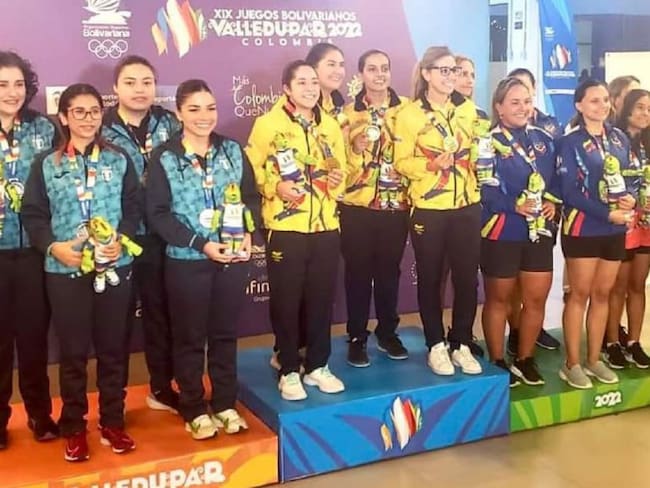 La quindiana Clara Juliana Guerrero medalla de oro por equipos en Bowling en Juegos Bolivarianos Valledupar 2022
