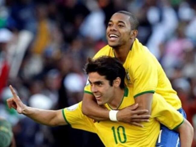 Robinho, Kaká, Luis Fabiano, Lucio y Ramires no jugarán contra Chile