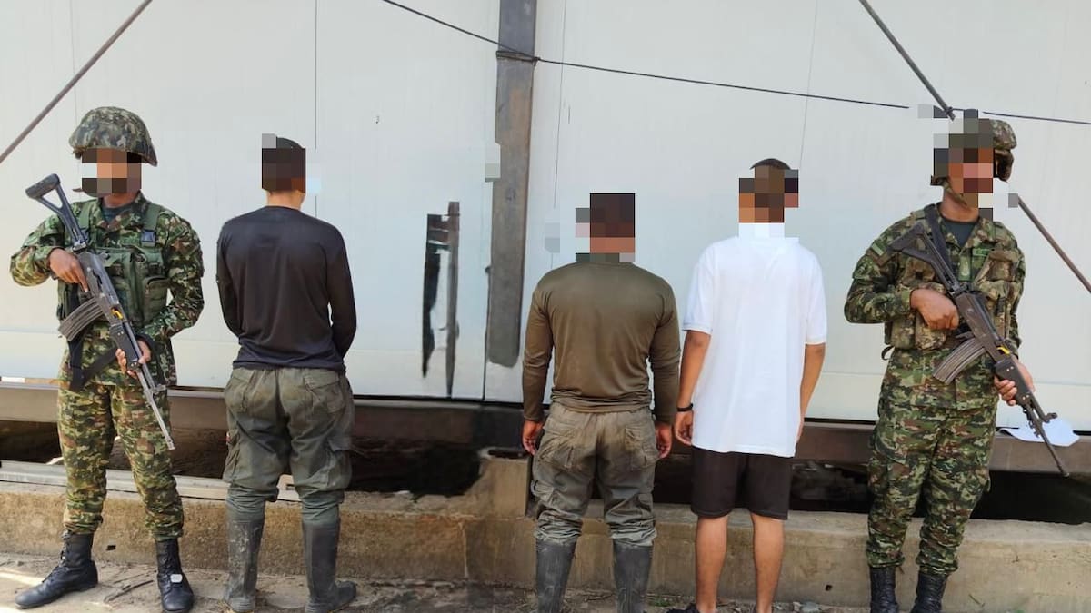 Un menor de edad y tres integrantes del GAO-r E33 se entregaron voluntariamente en el Catatumbo