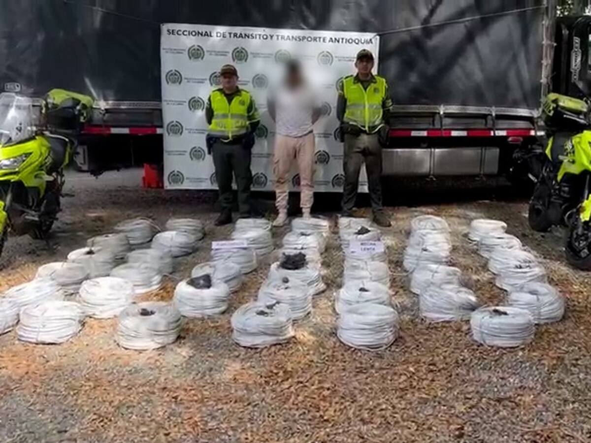 Camuflados en bultos de papá, policía incautó material explosivo en La Pintada