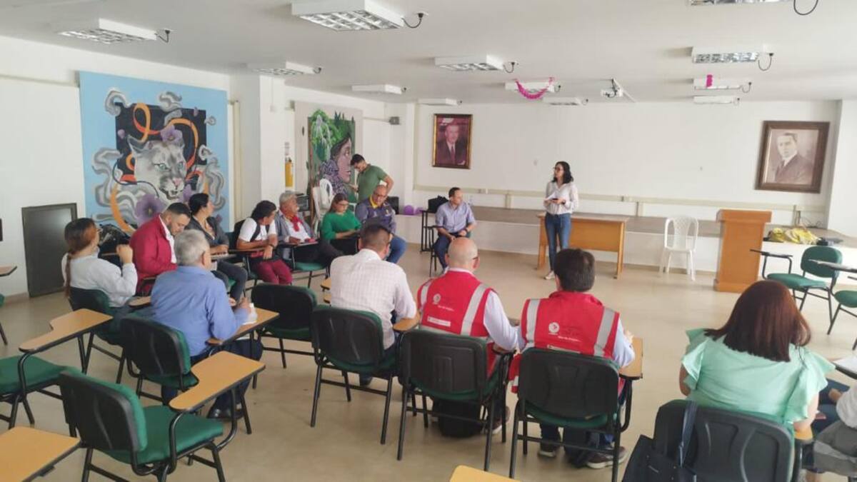 Campesinos de Santa Rosa de Cabal piden organizar retorno en la vía Pereira - Chinchiná