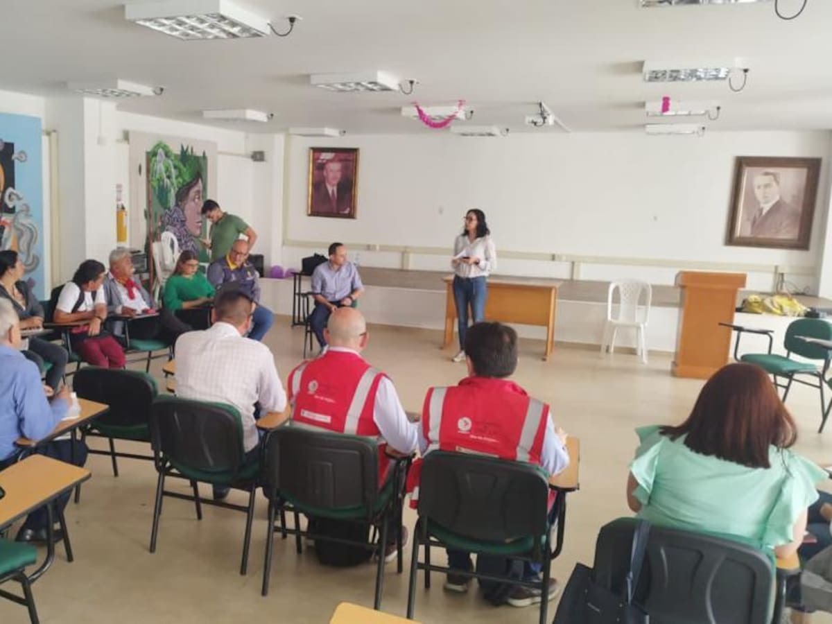 Campesinos de Santa Rosa de Cabal piden organizar retorno en la vía Pereira - Chinchiná