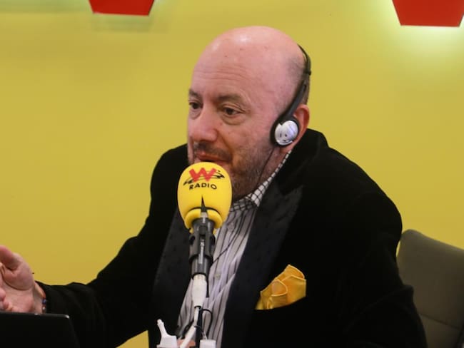 Julio Sánchez Cristo al coronel Feria: "un poco de sintonía, tiene que dar una explicación"