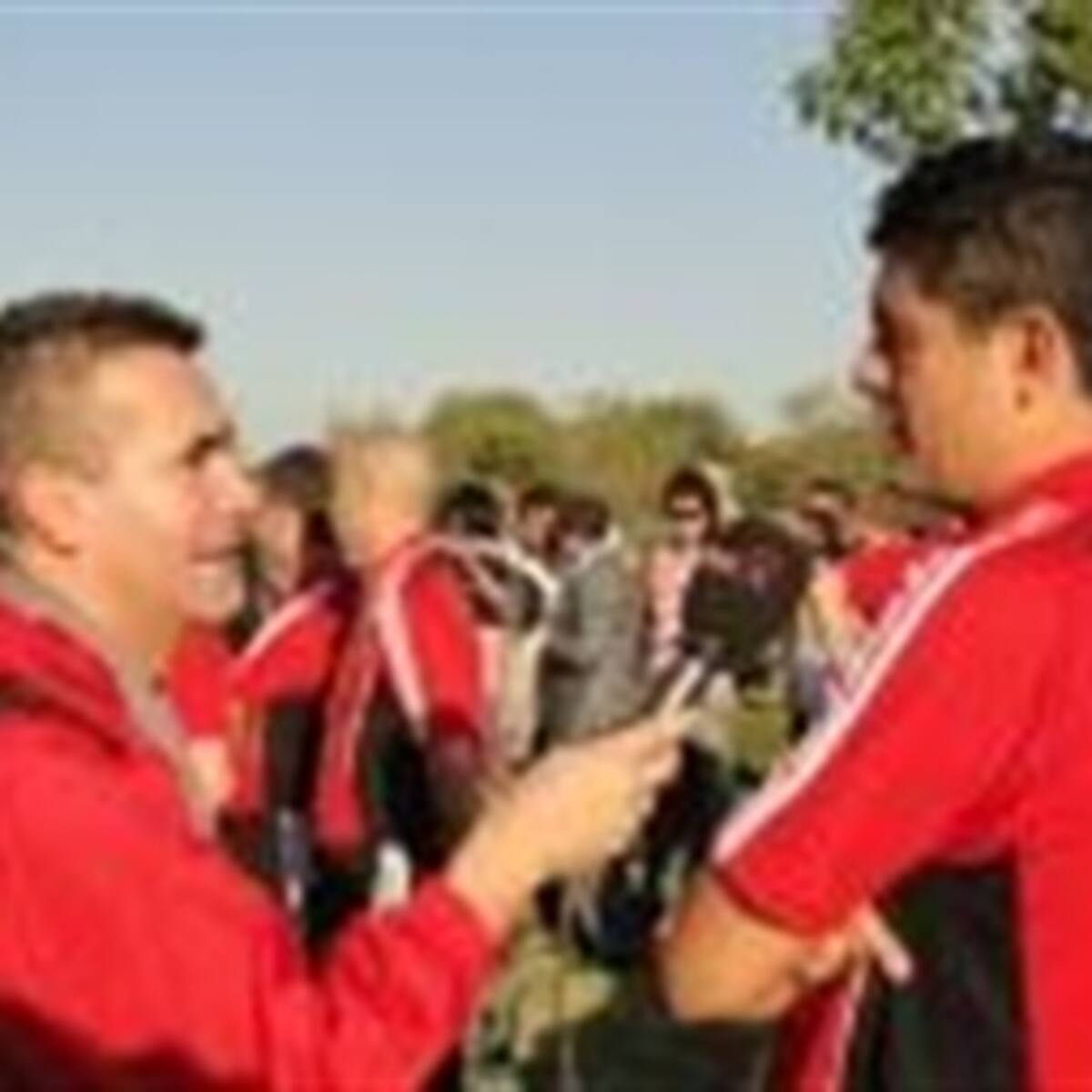 Óscar Julián Ruiz habla de las últimas indicaciones para los arbitros que dirigirán en Sudáfrica