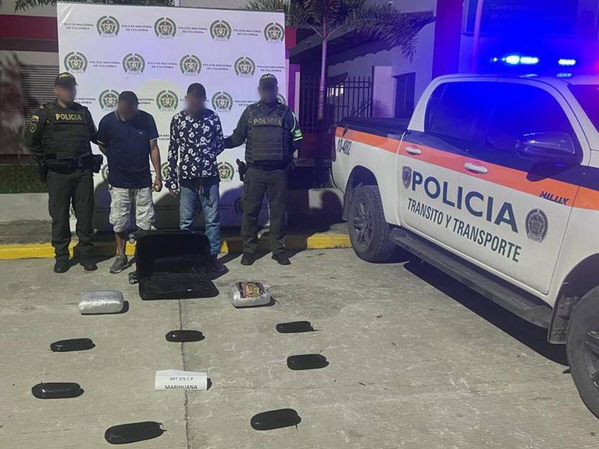 Presuntos traficantes de droga capturados en bus cerca a Cartagena