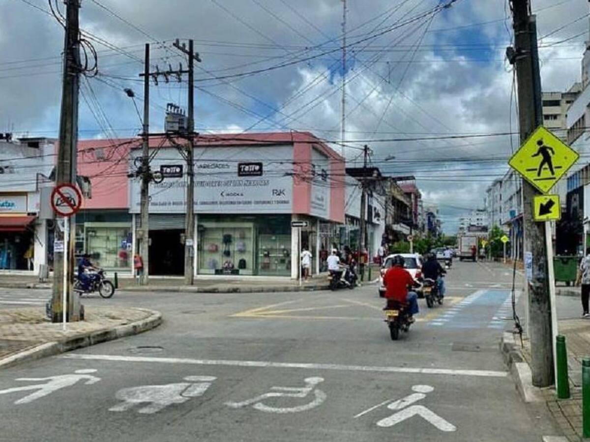 Prorrogado por un año, martes y jueves sin parrillero en motocicleta en Montería