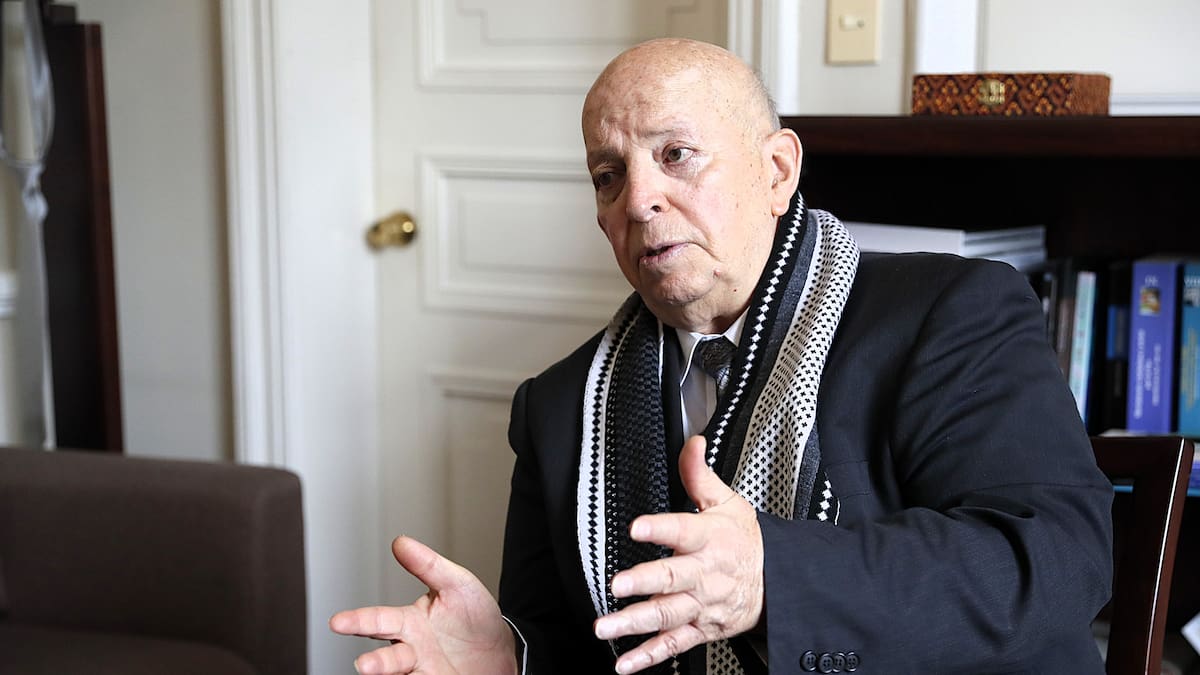 Tras recuperarse de cirugía, Otty Patiño retoma sus funciones como Comisionado de Paz