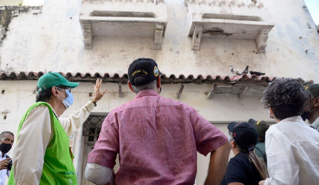 El alcalde William Dau realizó un recorrido por algunos de estos inmuebles