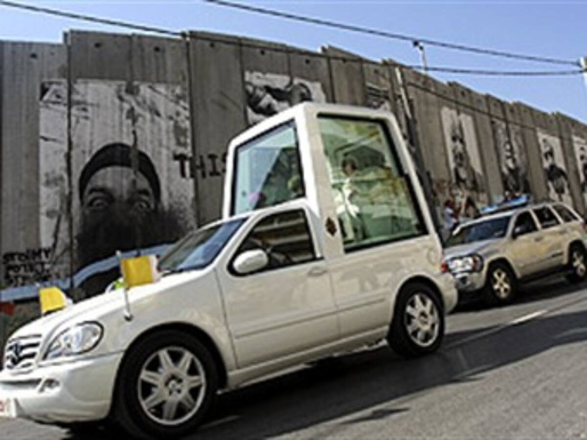 El Papa condena el muro de separación construido por Israel