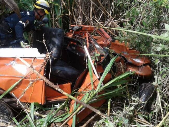 Tres lesionados deja accidente en abismo en Dagua Valle