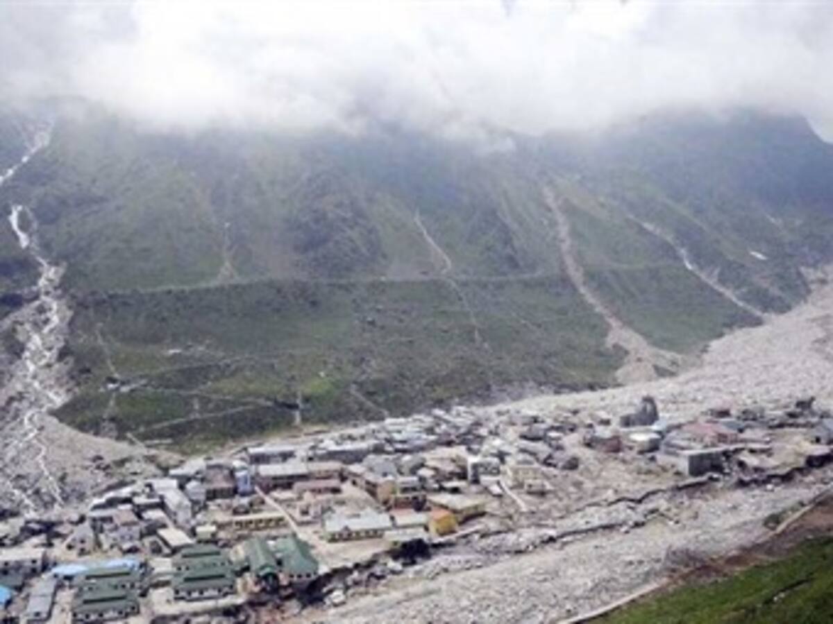 India declara muertas a casi 6.000 personas desaparecidas en inundaciones el mes pasado