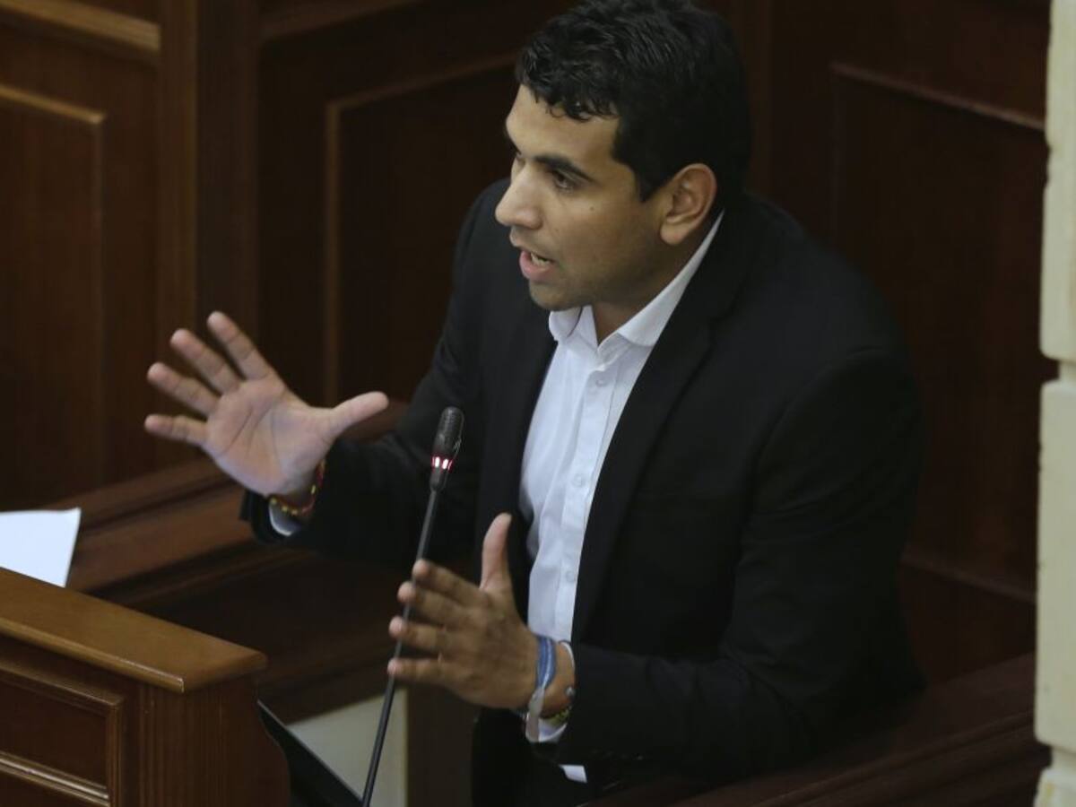 Recusan a uno de los representantes que investigará a Duque en Congreso