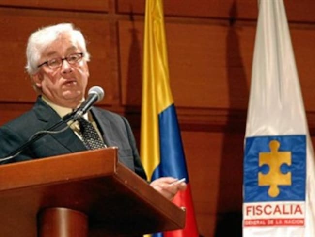 Corte pidió investigar a exfiscal Luis Camilo Osorio por parapolítica