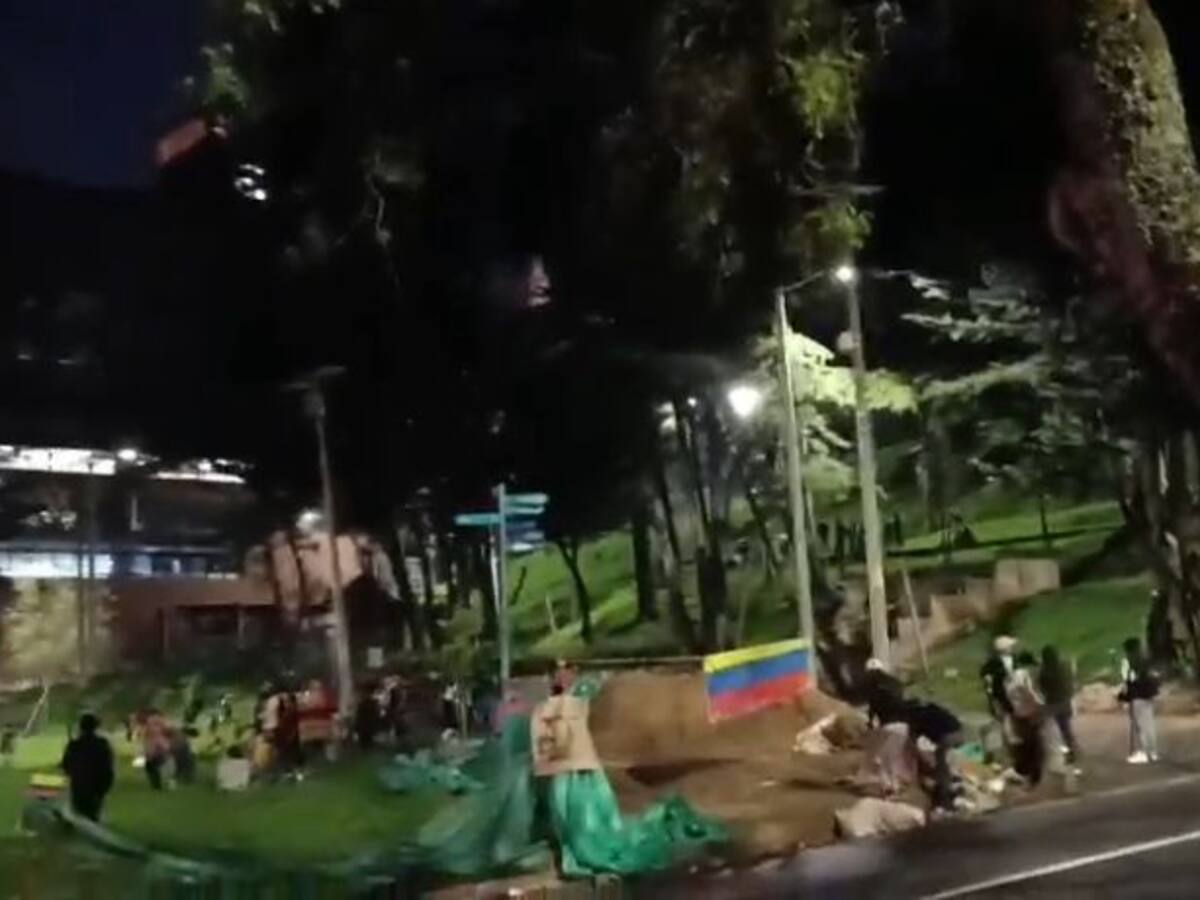 Comunidades Emberá acampan nuevamente al lado del Parque Nacional