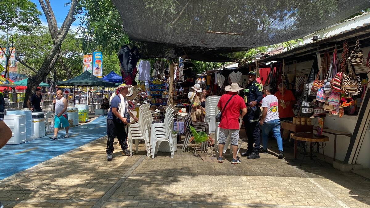 112 sillas y 286 frascos de espuma fueron decomisados en el desfile Popular señorita Neiva