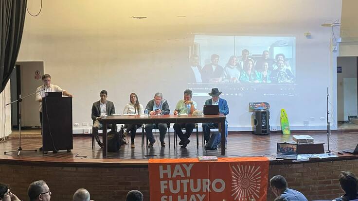 Audiencia Pública sobre plazas de mercado en Armenia