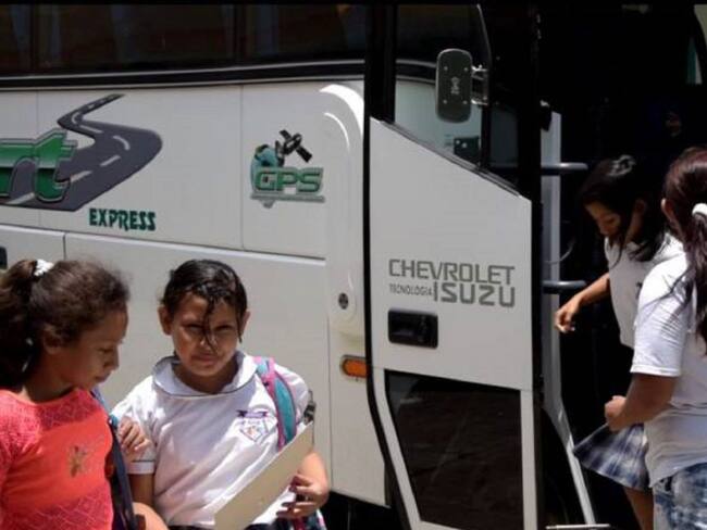 Monitoras de rutas que trabajan con colegios del Distrito piden ayudas