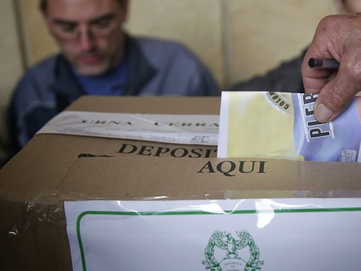 Uribismo pide a sistema interamericano suspender implementación de los acuerdos de paz