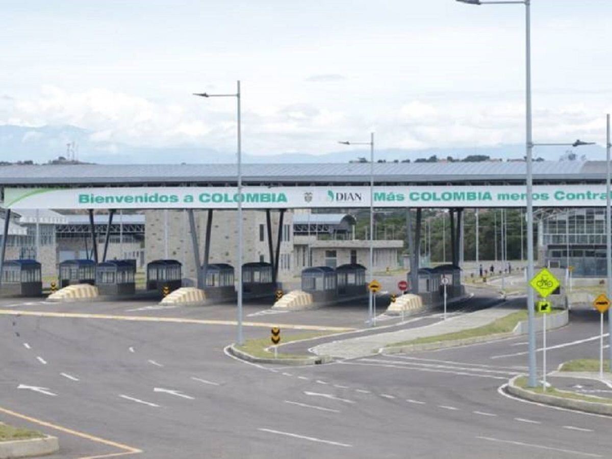 Puente de Tienditas se habilitará para paso vehicular fronterizo - Archivo