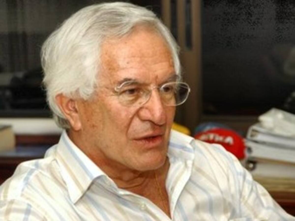 Restitución por tutela genera grave antecedente para el país: Jaime Castro