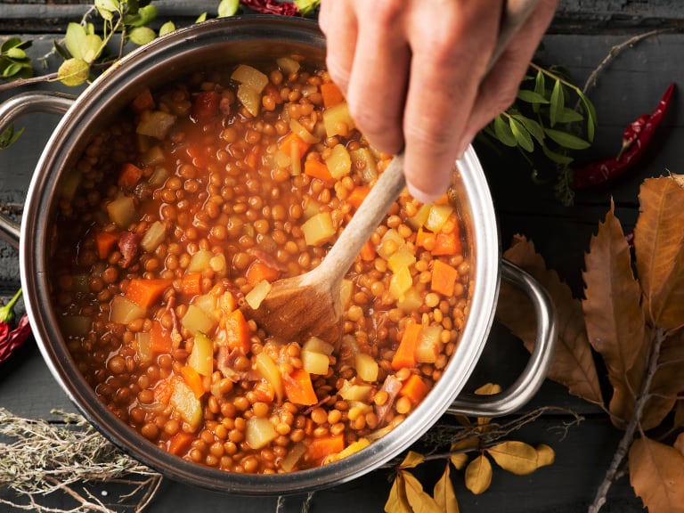 Lentejas cocinadas (Foto vía Getty Images)