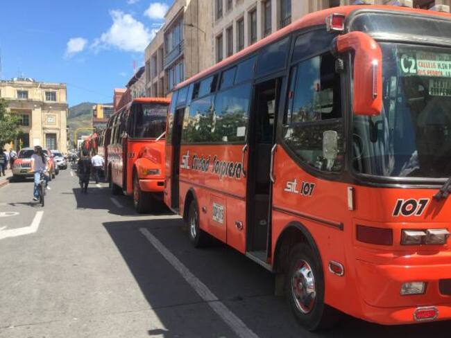 Defesoria llama la atención por paro de buses en Pasto