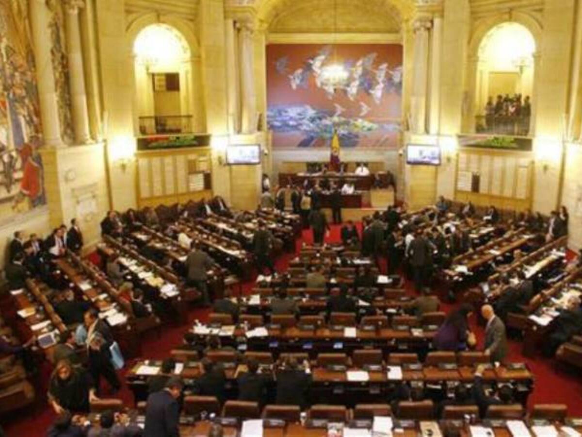 Cámara excluye beneficios en la JEP para delitos sexuales de las FARC