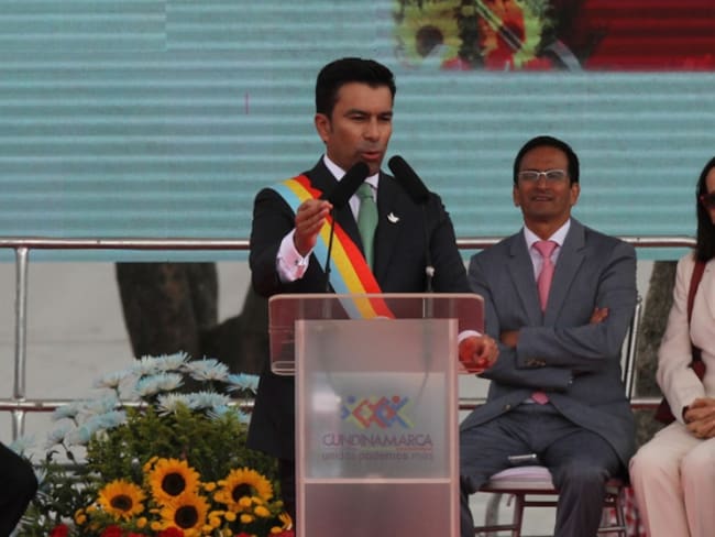 Propuesta de Peñalosa para construir viviendas en Cundinamarca es inequitativa: gobernador Rey