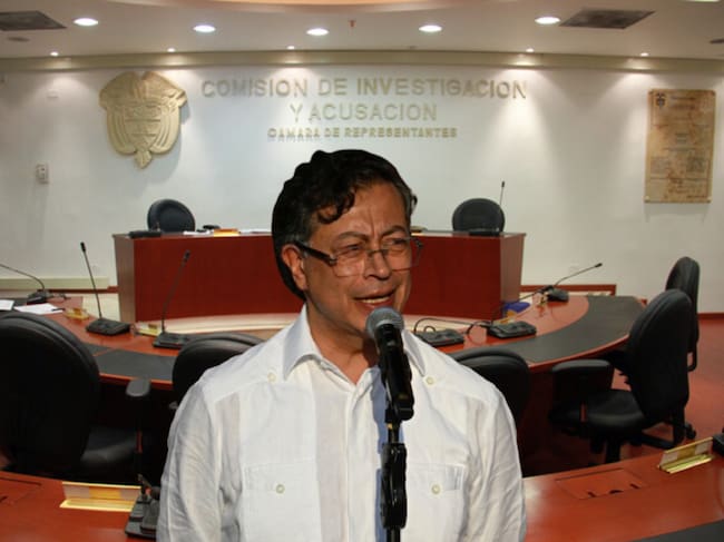 Imagen de referencia. Comisión de Investigación y Acusación de la Cámara de Representantes: Colprensa / Gustavo Petro: Getty Images.