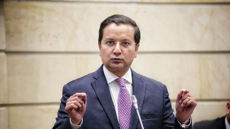 David Luna alerta que modificar marco fiscal agravará déficit de Colombia: hoy es de $130 billones