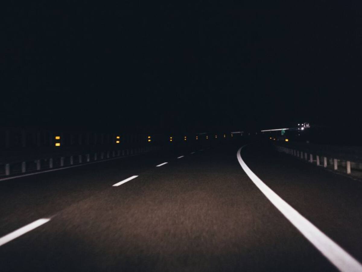 Un año sin solución a la oscuridad en la Vía al Mar