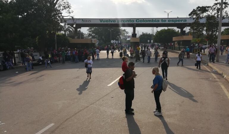 Venezolanos en frontera