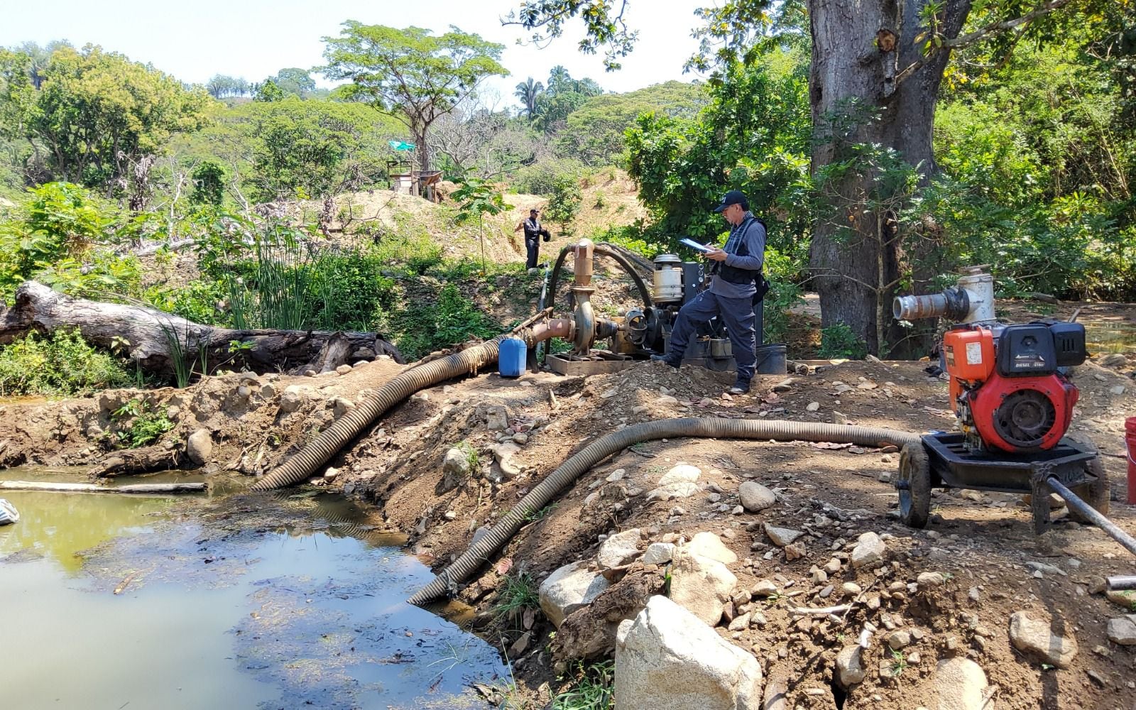 Operativo contra la minería ilegal en la Sierra Nevada de Santa Marta/ Corpamag