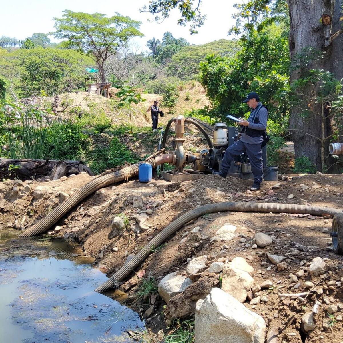 Operativo contra la minería ilegal en la Sierra Nevada de Santa Marta