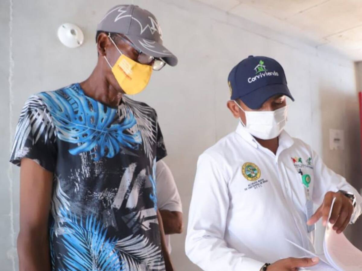 En Ciudadela de la Paz de Cartagena entregaron 11 viviendas
