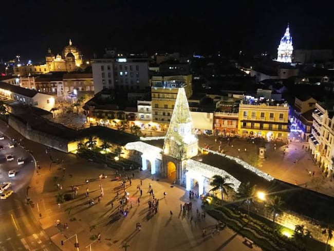 Turismo religioso en Cartagena de indias con el inicio de la Navidad en la Noche de Velitas