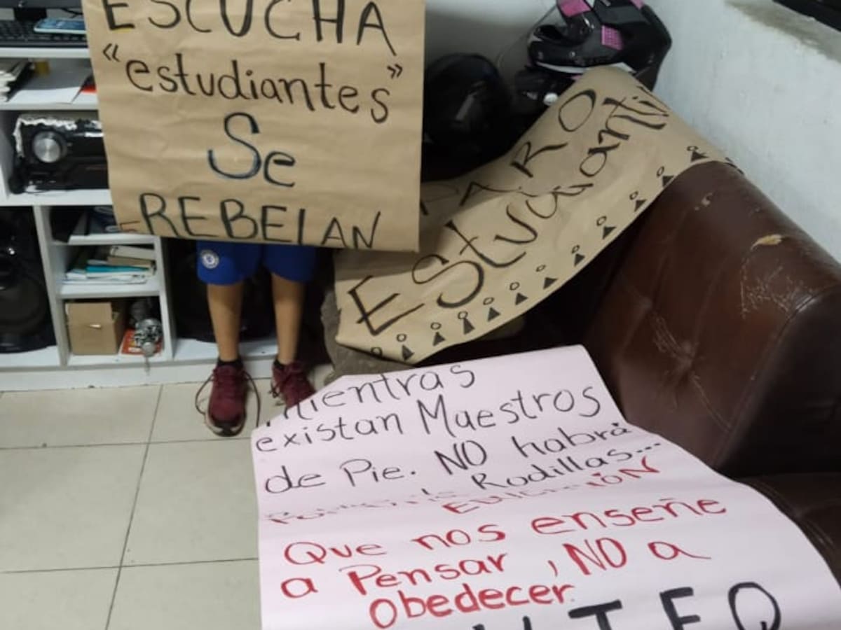 Estudiantes caminan 2 horas para ir a clases, falta transporte escolar, Calarcá, Quindío