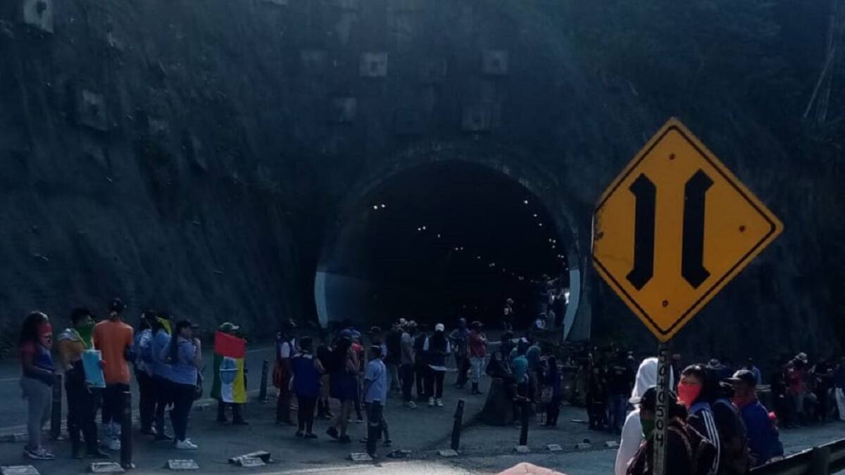 “Vías bloqueadas es comida costosa”: Jorge Bedoya, presidente de la SAC