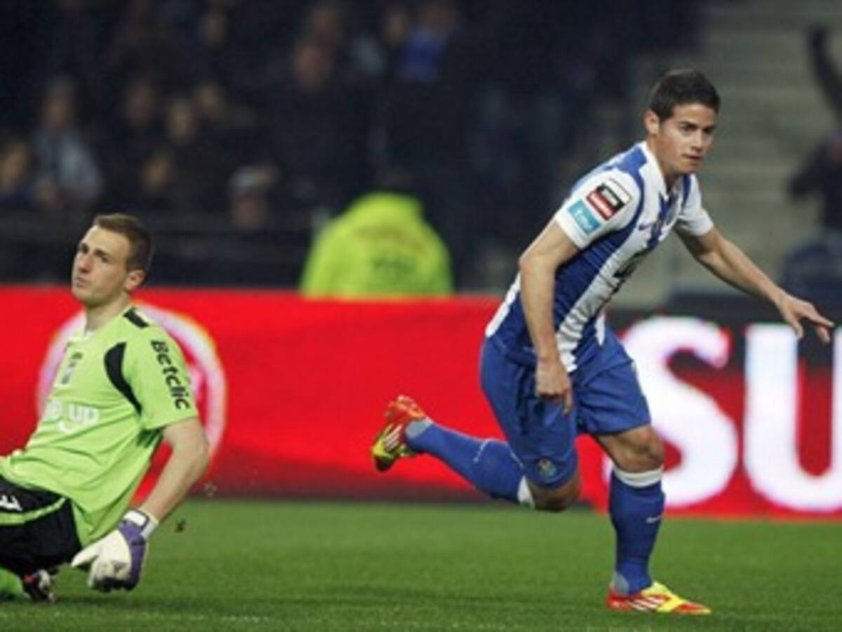Con James Rodríguez como protagonista, Porto goleó 4-0 al último de la Liga Sagres