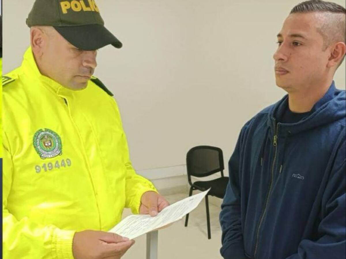 Capturaron al comandante de Policía de La Ceja por presuntos nexos con el Clan del Golfo