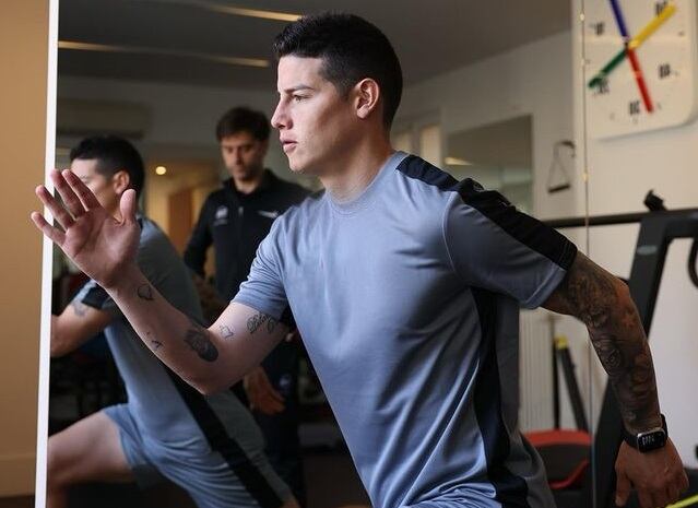 James Rodríguez entrena en su casa en Madrid / jamesrodriguez10