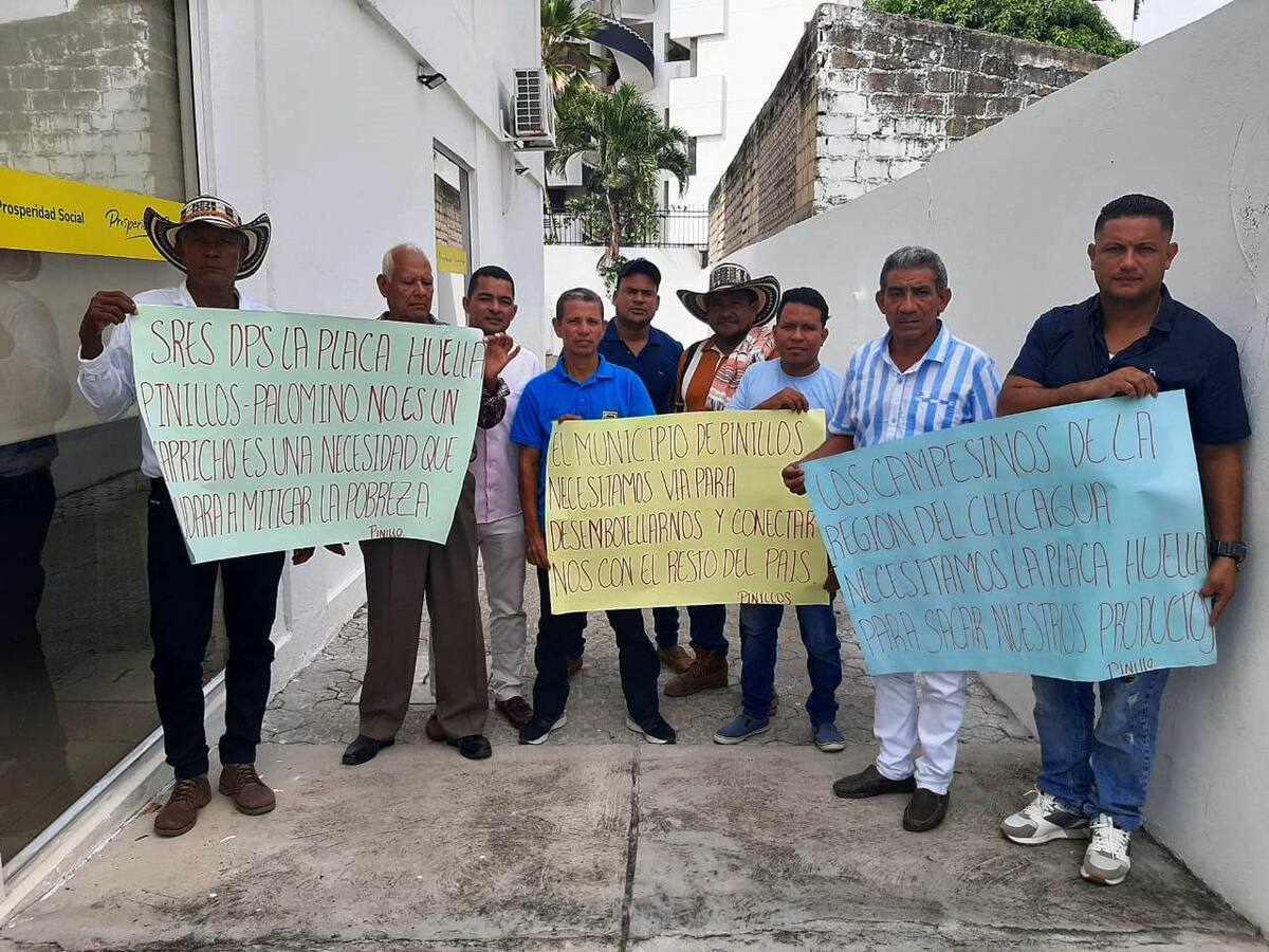Habitantes de Pinillos protestaron en las oficinas del DPS en Cartagena