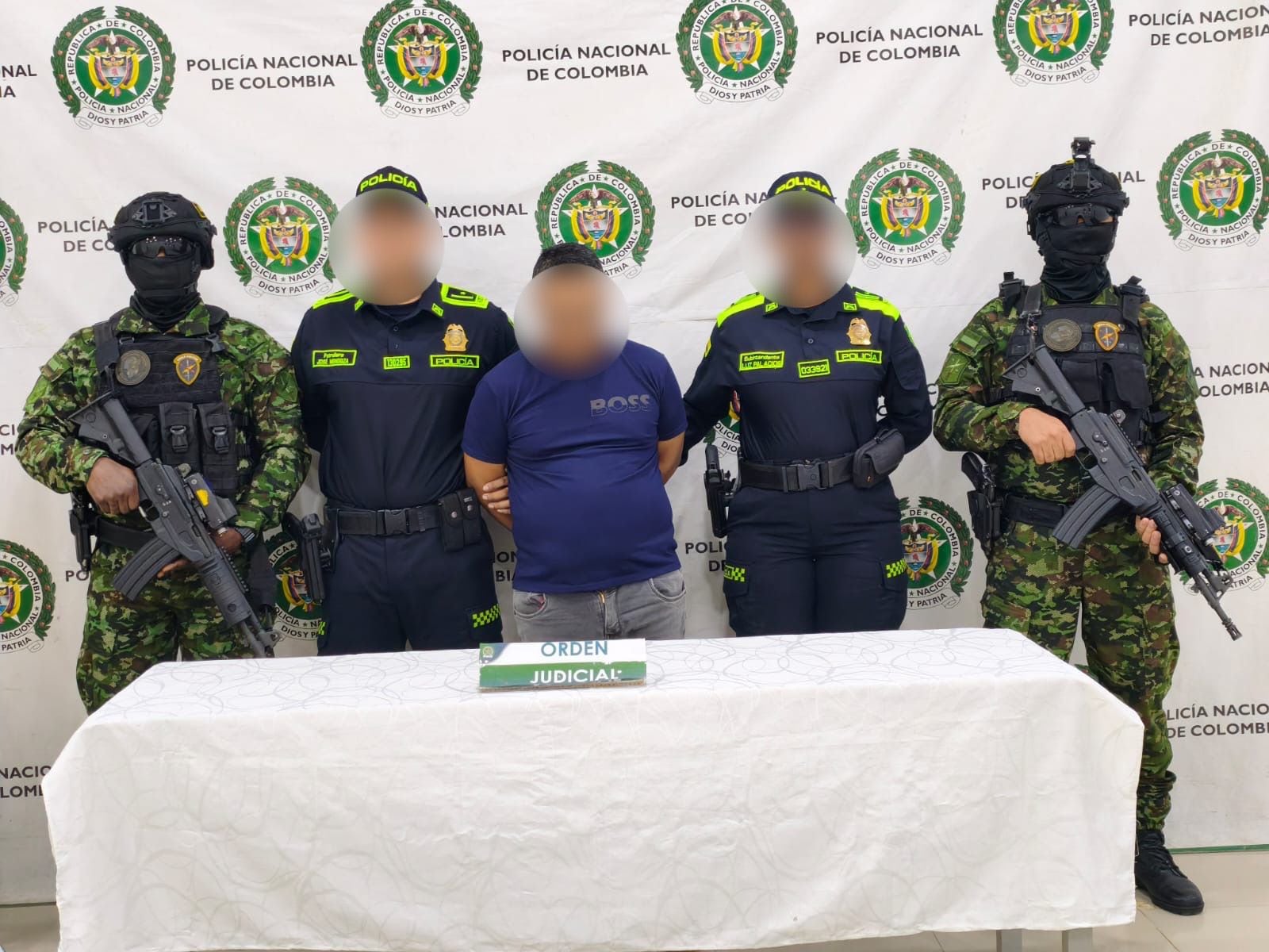 Capturan a presunto cabecilla del Clan del Golfo señalado de coordinar homicidios en Montería. Foto: Ejército.