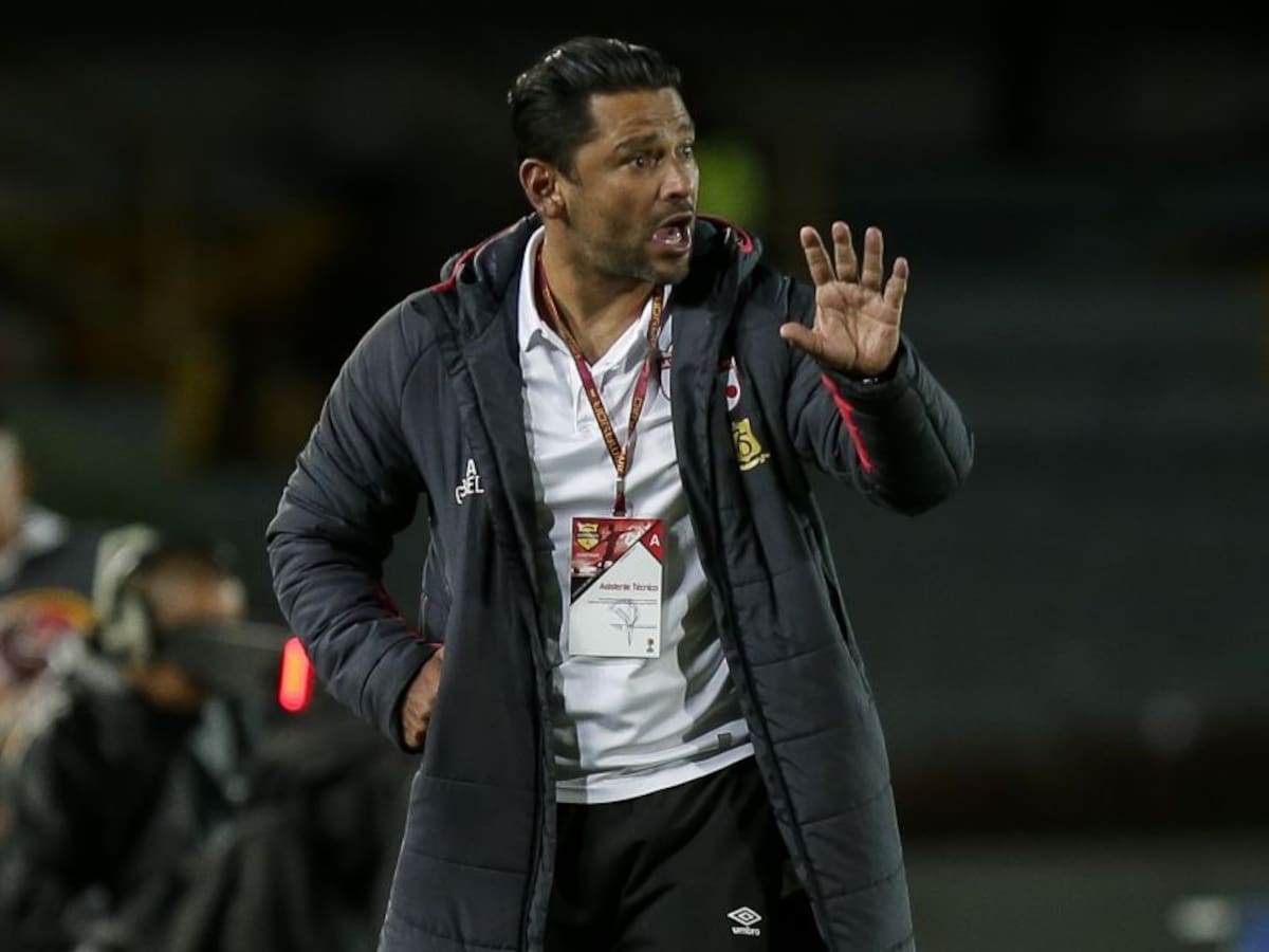 Gerardo Bedoya ya tiene equipo y volverá a dirigir en el fútbol colombiano