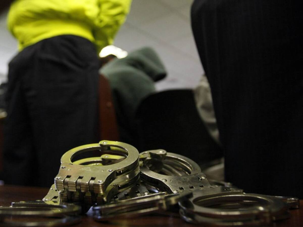 Cae banda de policías secuestradores en Bogotá